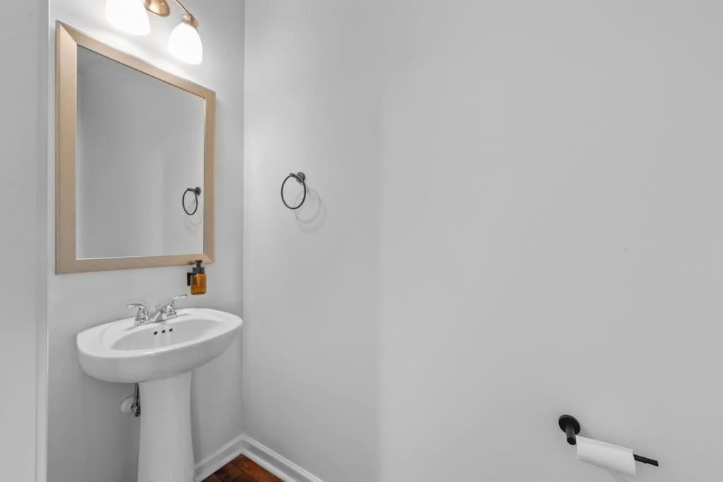 Quiet Oasis Villa Лорънсвил Екстериор снимка